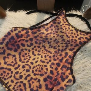 Teeki cheetah crop